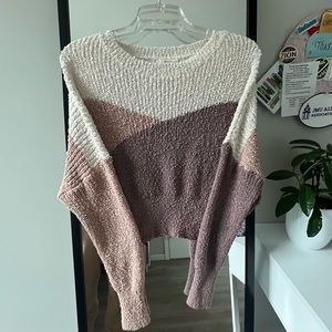 Color block cropped cinch waist sweater